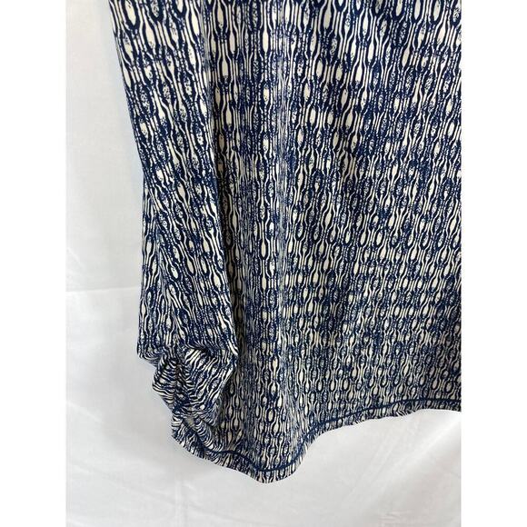 Max Studio Scoop Neck Cinched Side Patterned Top Size Medium - Picture 4 of 6
